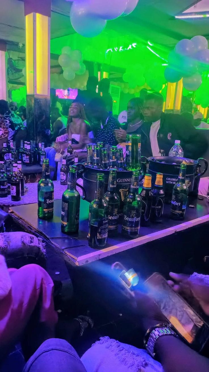 Bottle service table with balloons at Walako Pub